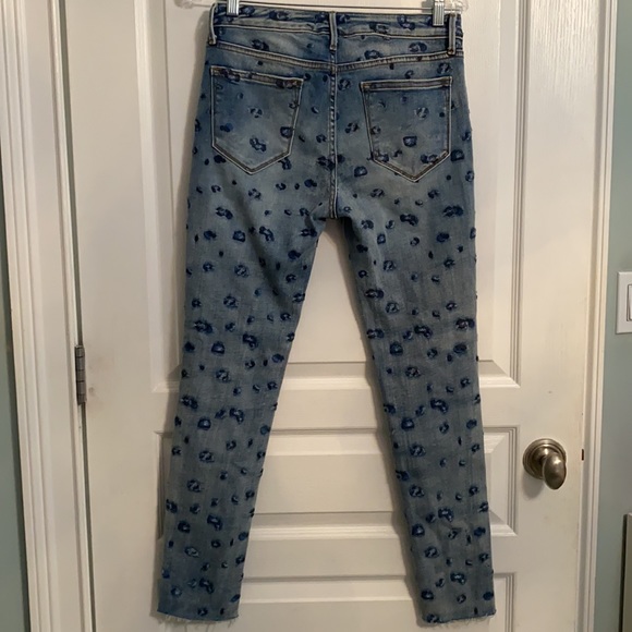 Aqua Embroidered Skinny Jeans - Picture 2 of 6